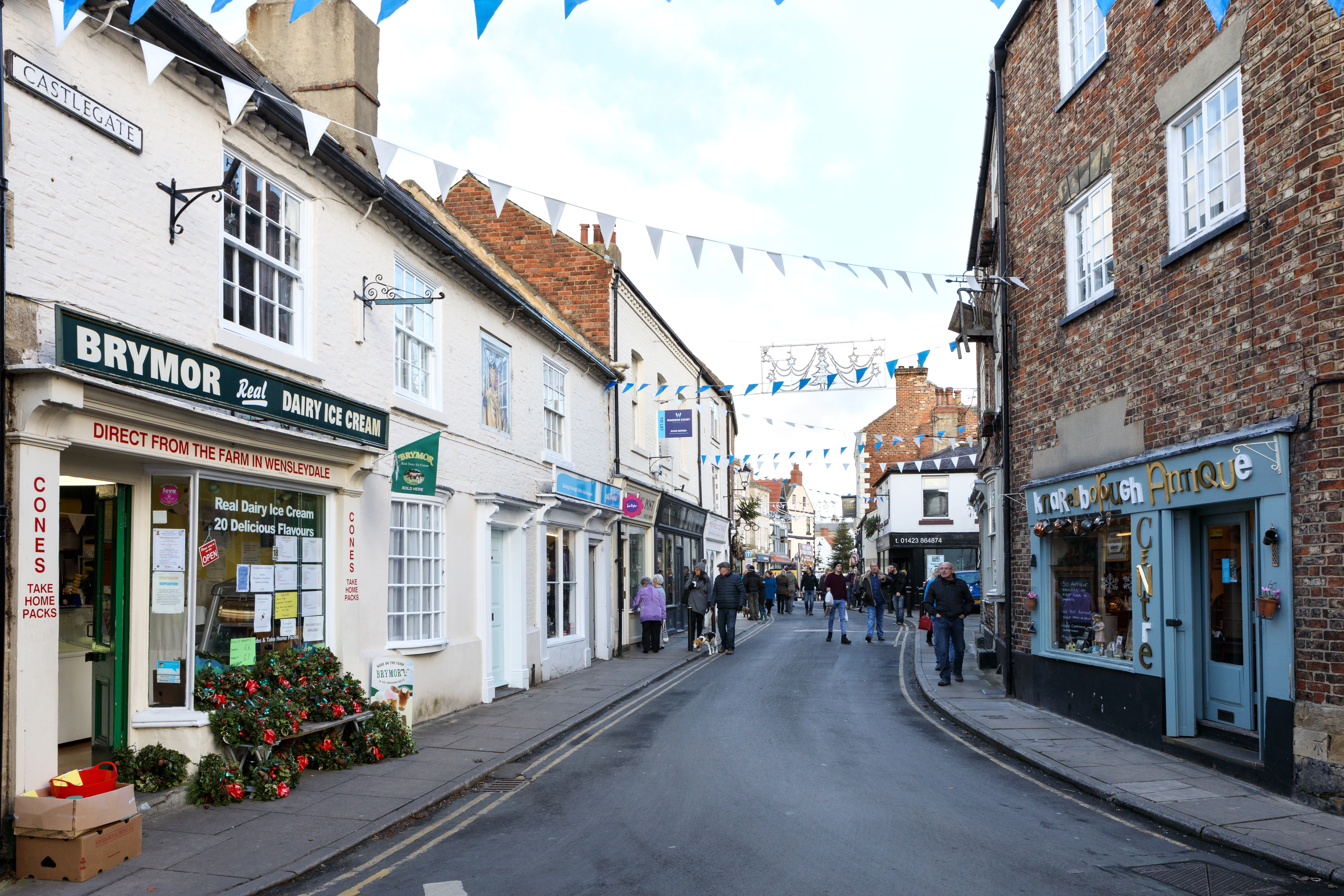Charlotte-Gale-Photography-Knaresborough-Christmas-Market-12x8-1305.jpg