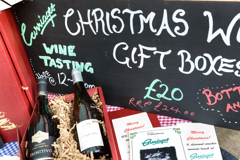Charlotte-Gale-Photography-Knaresborough-Christmas-Market-12x8-1345.jpg