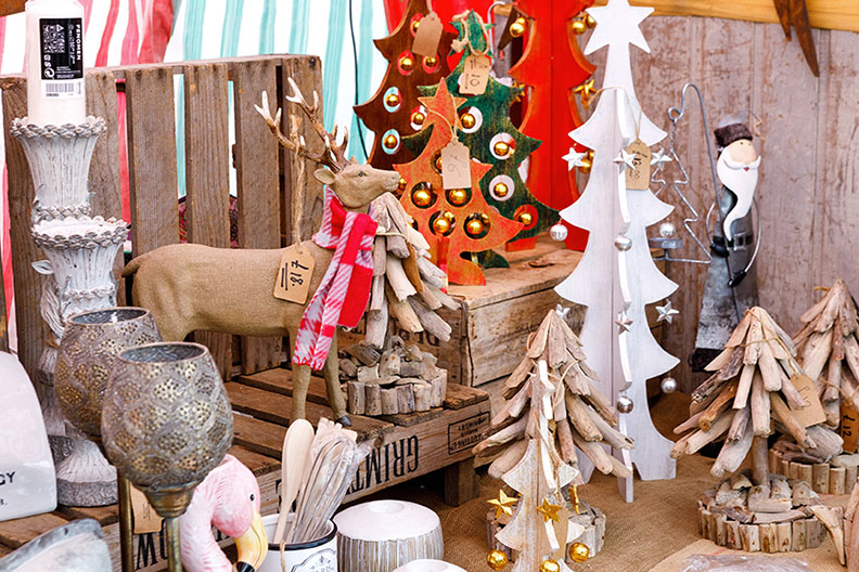 Charlotte-Gale-Photography-Knaresborough-Christmas-Market-6686-Web.jpg
